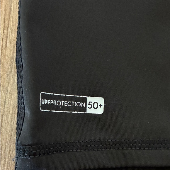 Kids Quiksilver Rash guard and shorts Set 3T - Picture 5 of 7